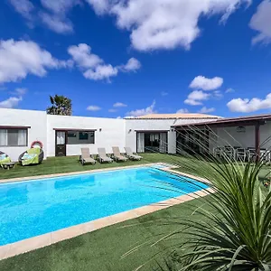 Casa , Lajares España