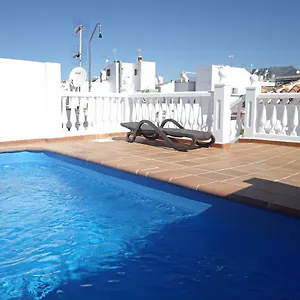Pulguilla E Menyber , Nerja España